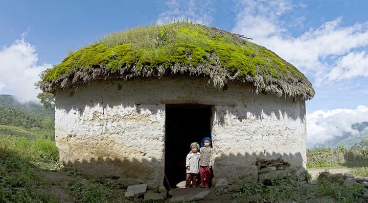 Beauty of the special houses of Ha Nhi ethnic minority people - 7