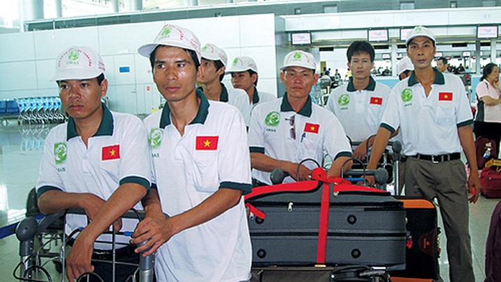 RoK recruits Vietnamese guest workers again - 1
