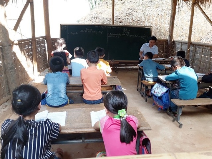 Mixed aged pupils share classroom in mountainous area - 2 Mixed aged pupils share classroom in mountainous area - 2