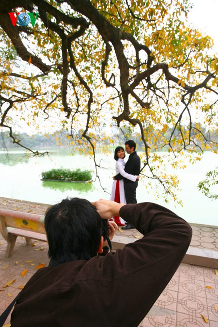A romantic scenery - 13