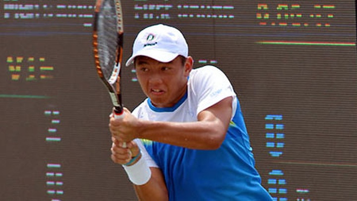 Vietnamese tennis champ competes in US - 1