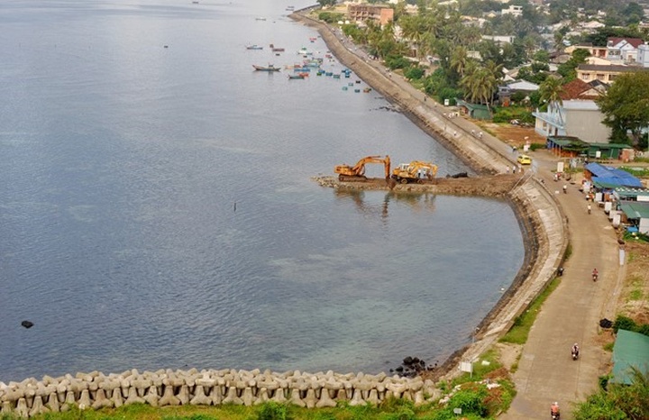Lý Sơn begins construction of new $9 million tourism port - 1