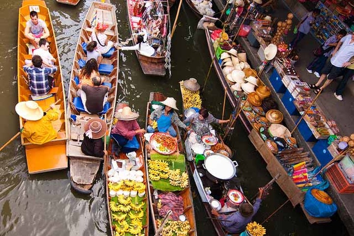 Cai Rang among world’s six busiest floating markets - 6 Cai Rang among world’s six busiest floating markets - 6