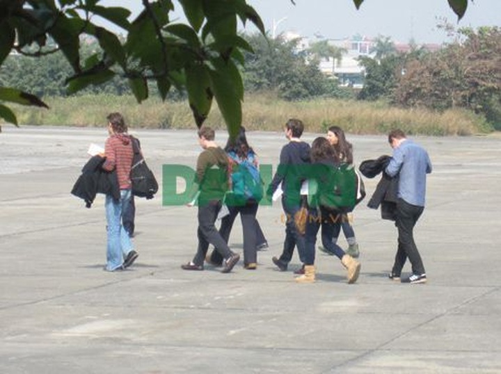 Facebook CEO Mark Zuckerberg on holiday in Vietnam - 12