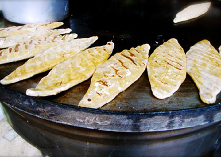 HCM City one of the world’s top ten cities for street food - 7