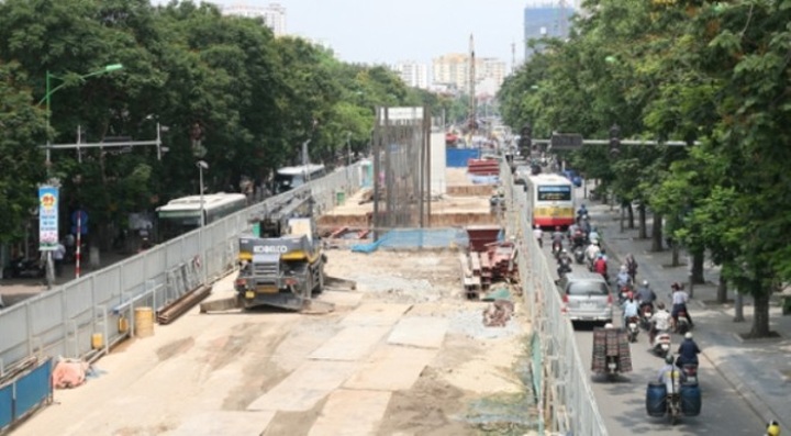 18 major projects under reassessment - 1