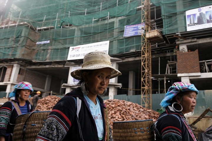 Unsustainable tourism ruins Sapa - 7