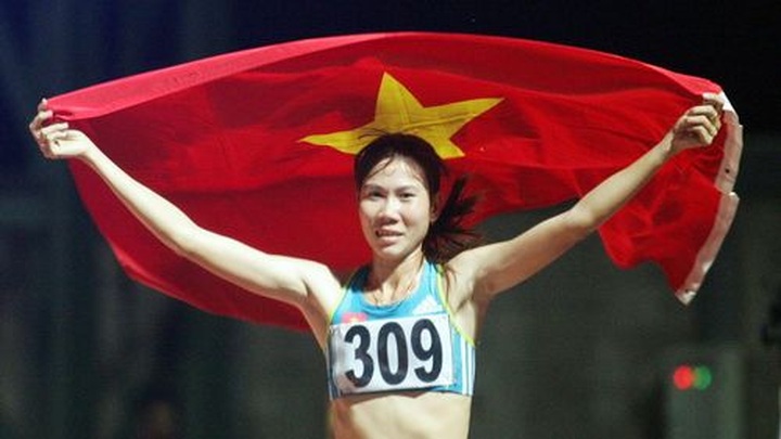 A gold medalist loses Olympics berth - 1 A gold medalist loses Olympics berth - 1