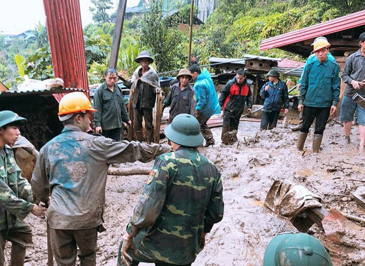 Six killed, five missing after new Lai Chau flood - 1
