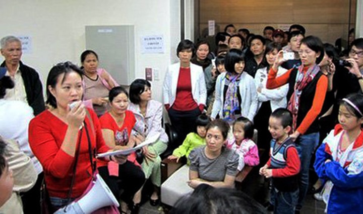 Hanoi proposes removal of apartment service price cap - 1