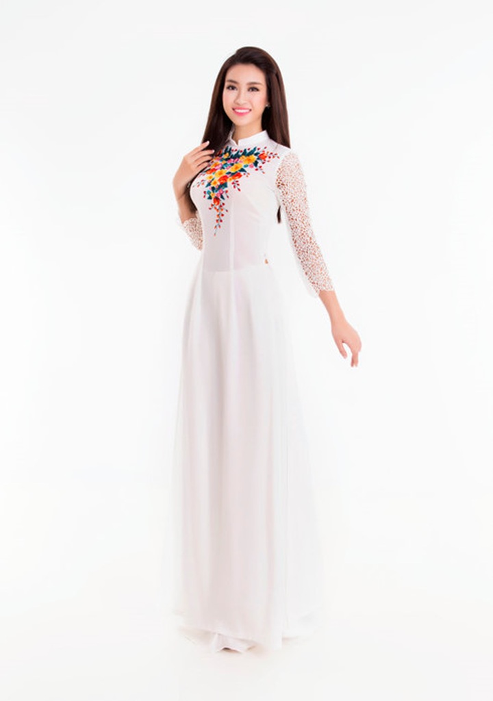 My Linh designated as Ao Dai festival ambassador - 1