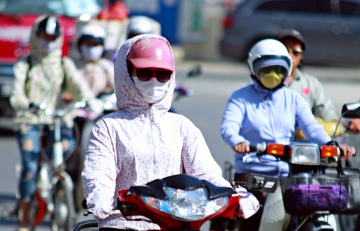 First heat wave strikes northern region - 1