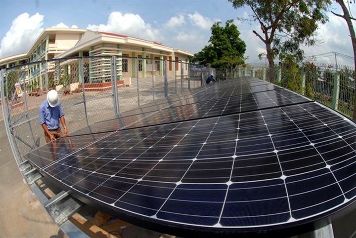 HCM City tackles pollution in outlying districts - 1