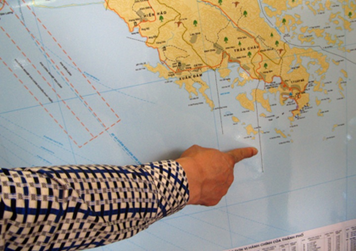 Cat Ba’s environment threatened by port development - 2