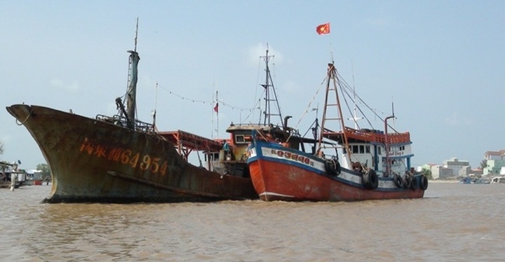 Abandoned Chinese boat found drifting off southern coast - 1