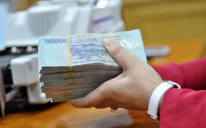 Bank mergers mean capital difficulties for small firms - 1