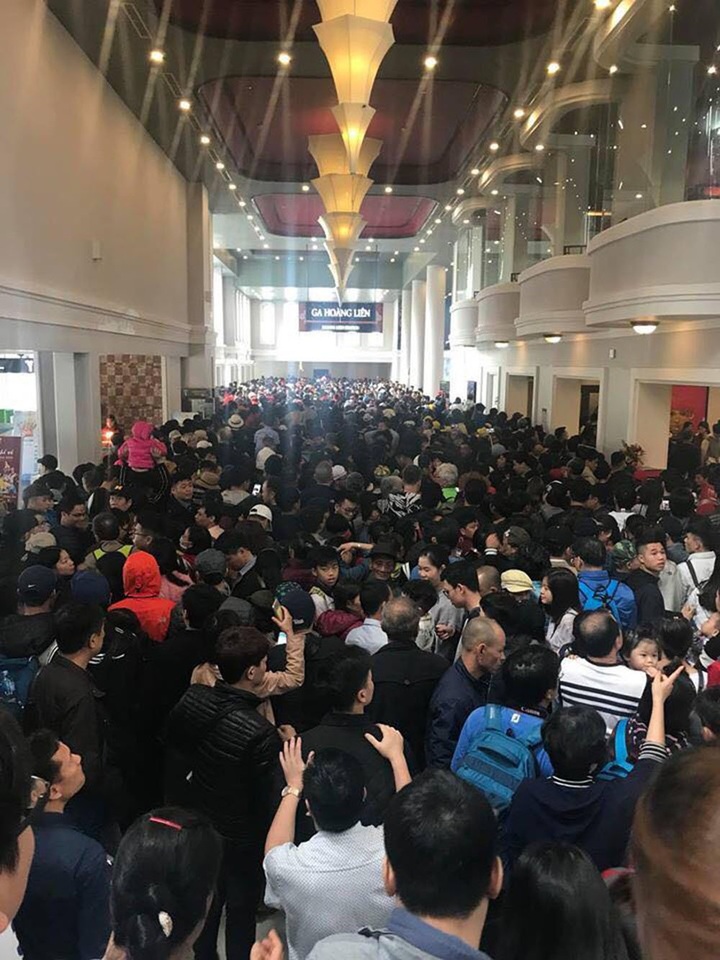 Popular destinations over-crowded during holiday period - 6