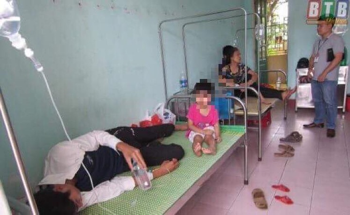 50 face poisoning after eating wild boar blood soup - 1 50 face poisoning after eating wild boar blood soup - 1