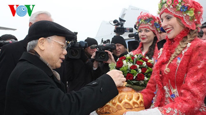 Party chief starts official visit to Belarus - 1 Party chief starts official visit to Belarus - 1
