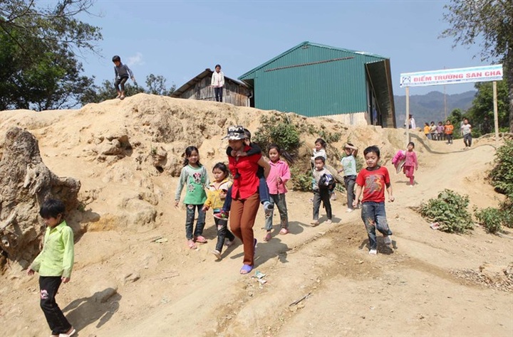 Mountain school: a job only for the dedicated - 4