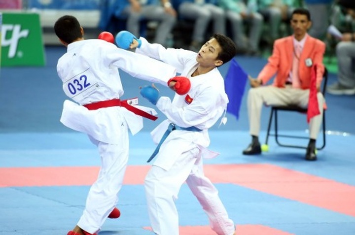 Karateka Thanh Duy wins ASIAD bronze medal - 1 Karateka Thanh Duy wins ASIAD bronze medal - 1