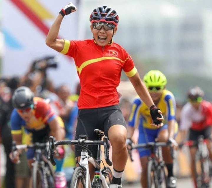 Vietnam wins first gold at Asian cycling event - 1