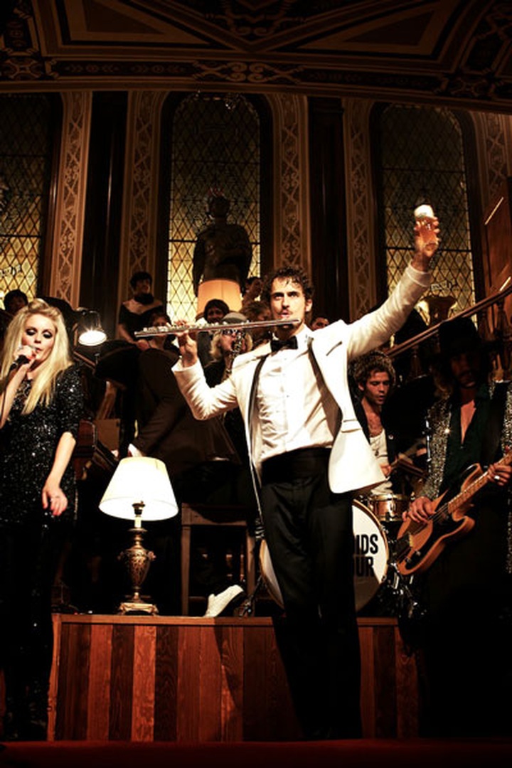 Asteroids Galaxy Tour to perform in Hanoi for New Year - 2 Asteroids Galaxy Tour to perform in Hanoi for New Year - 2