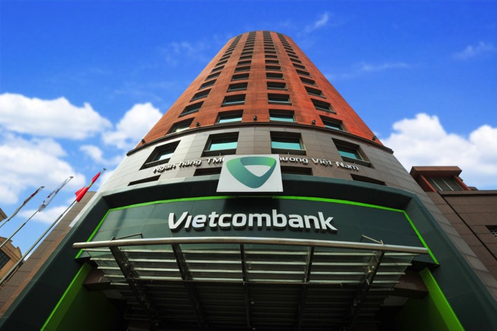 Singapore's GIC to take 7.7 pct stake in Vietcombank - 1