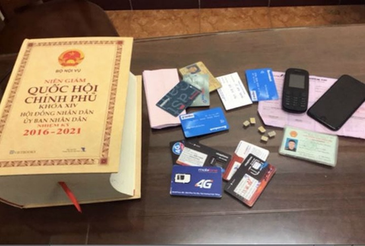 Two men detained for blackmailing NA deputies - 1