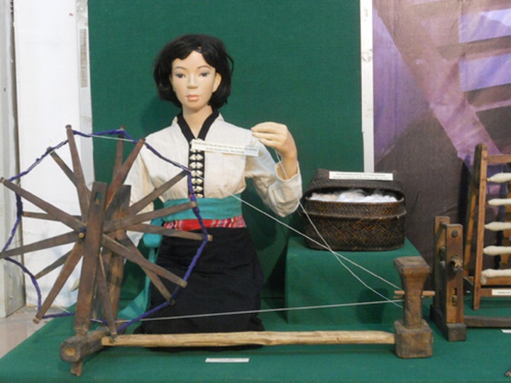 Northwestern mountain culture in Hanoi - 11