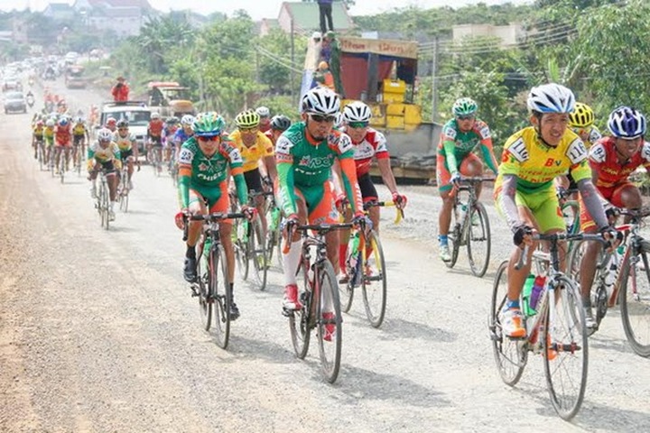 Annual cycling tourney crosses finishing line - 1 Annual cycling tourney crosses finishing line - 1