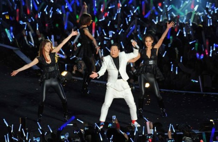 Psy's 'Gentleman' hits 100 mn YouTube views - 1
