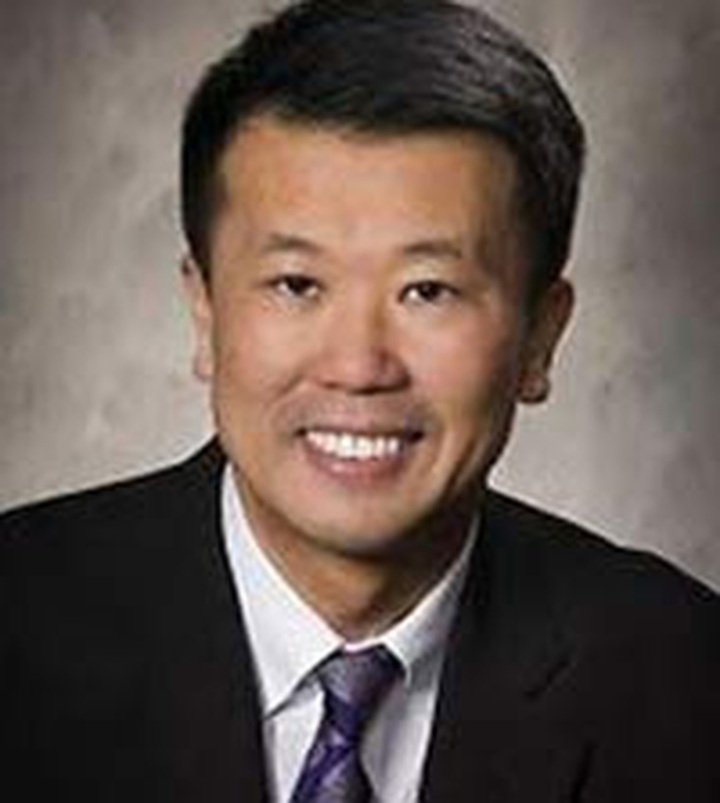 Five CEOs of Vietnamese descent praised by world media - 2