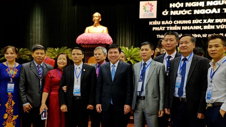 Vietnamese expats vow to develop HCM City - 1