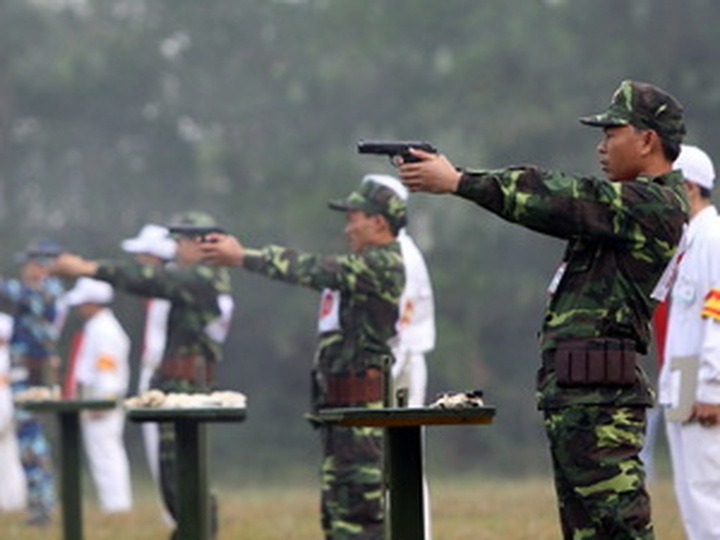 Vietnam takes part in shooting competition in Brunei - 1
