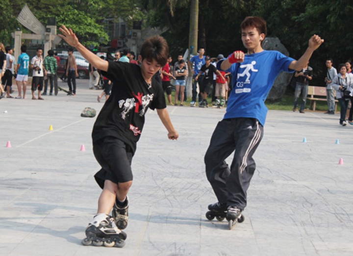 Hanoi youth enjoy urban sports festival - 5 Hanoi youth enjoy urban sports festival - 5