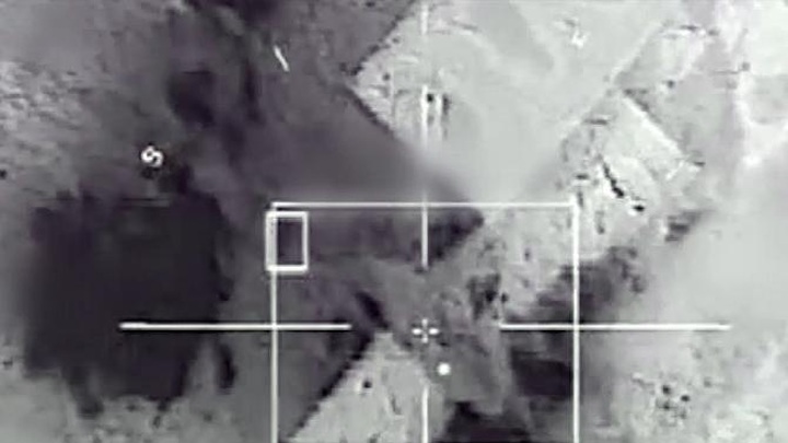 IS commander among 11 killed in Syria air raids: monitor - 1