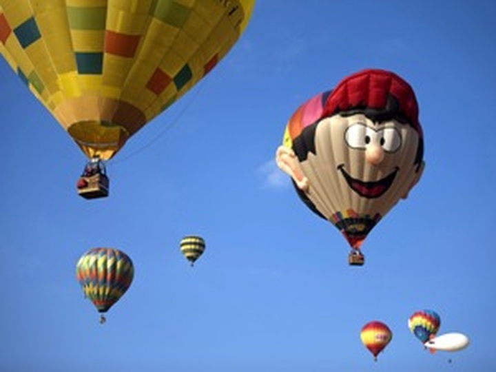 Balloon fiesta for Binh Thuan - 1