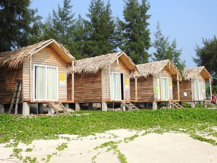 225 tourist beach houses to be cleared on Co To Island - 1 225 tourist beach houses to be cleared on Co To Island - 1