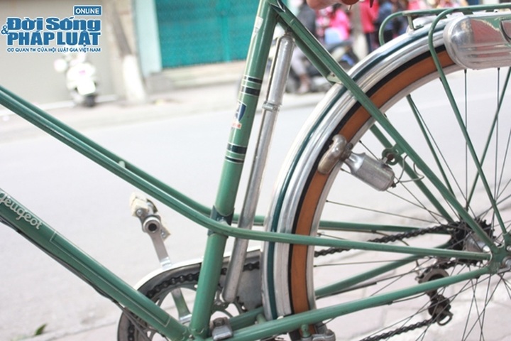 Peugeot bicycles become popular and expensive - 5