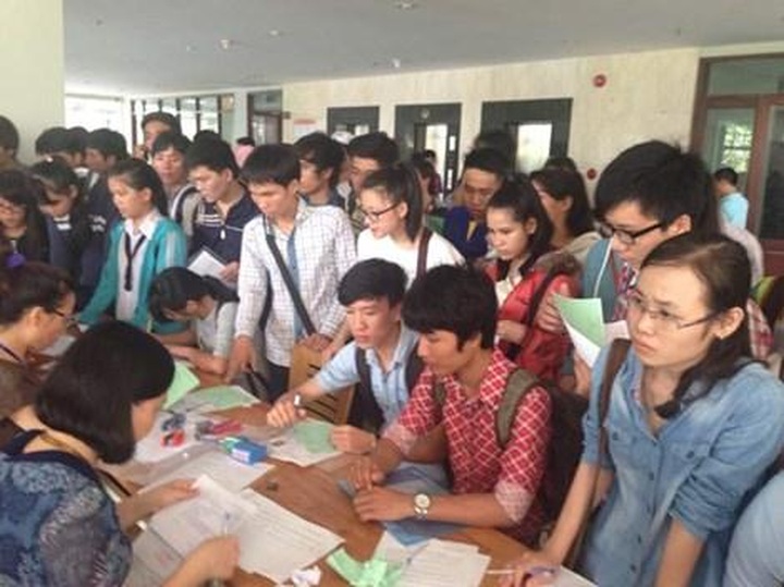 Veteran educator criticizes new national high school exam - 2