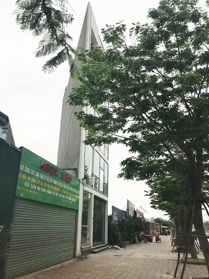 Hanoi to recover narrow and tiny houses for public use - 1 Hanoi to recover narrow and tiny houses for public use - 1