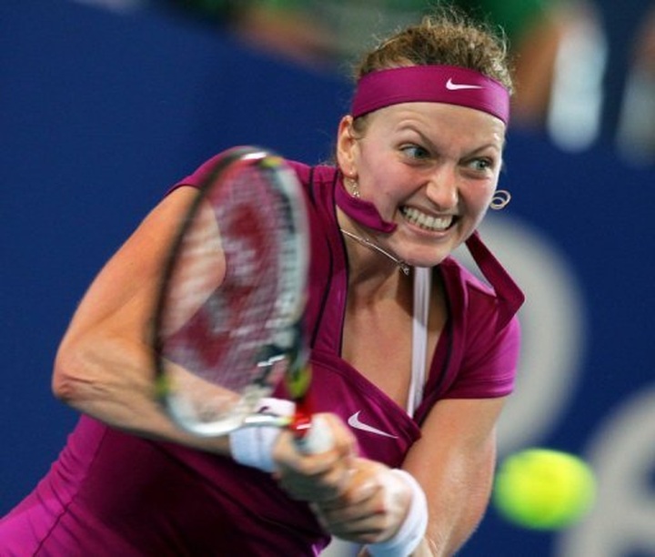 Kvitova beats number one Wozniacki at Hopman Cup - 1