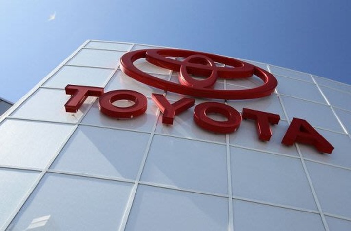Sacked Australian workers take Toyota to court - 1