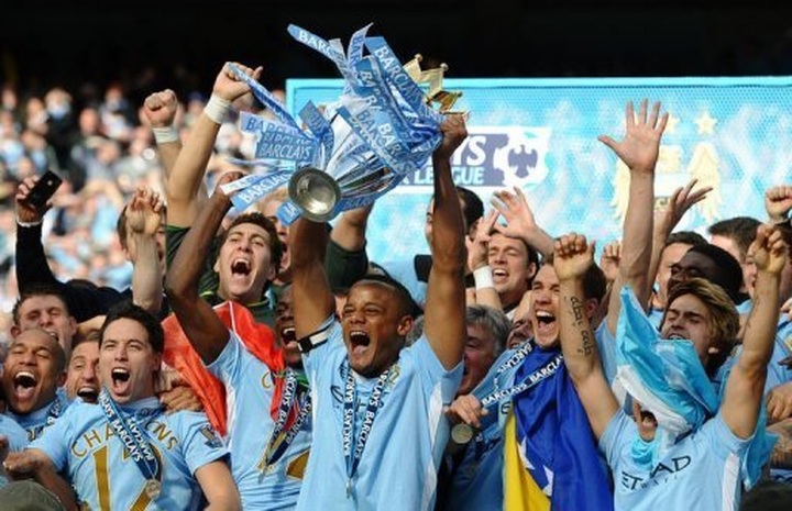 Amazing Manchester City seal Premier League - 1