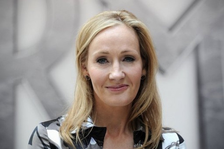 J.K. Rowling puts magic in PlayStation interactive book - 1