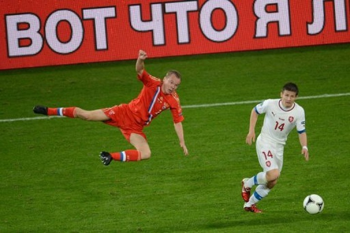 Classy Russians in driving seat after Czech win - 1 Classy Russians in driving seat after Czech win - 1