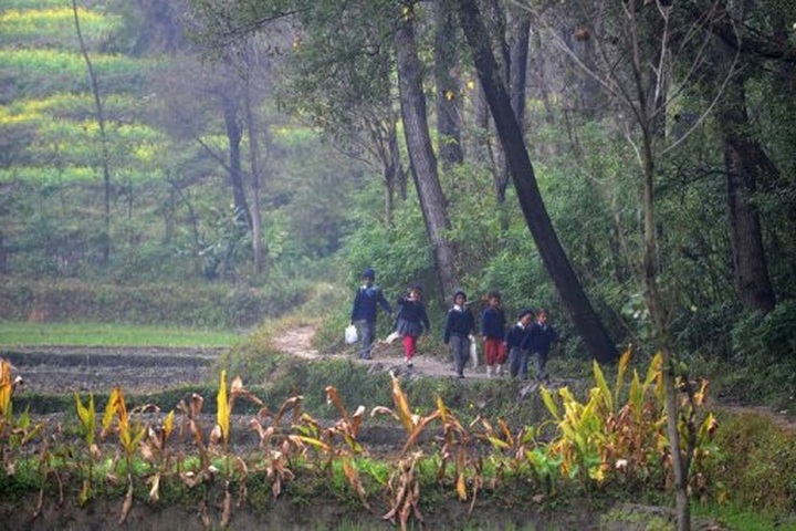 Nepal bans schools from using western names - 1