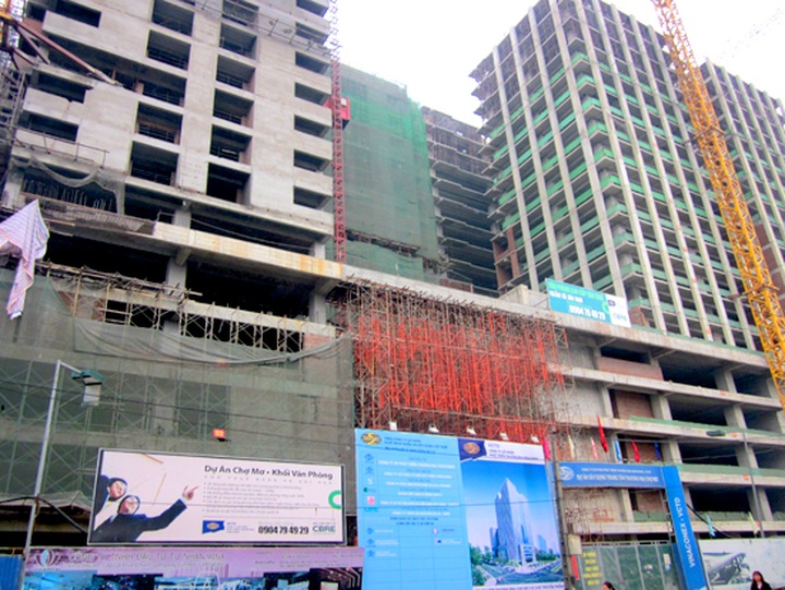 Real estate constructions delayed nationwide - 1
