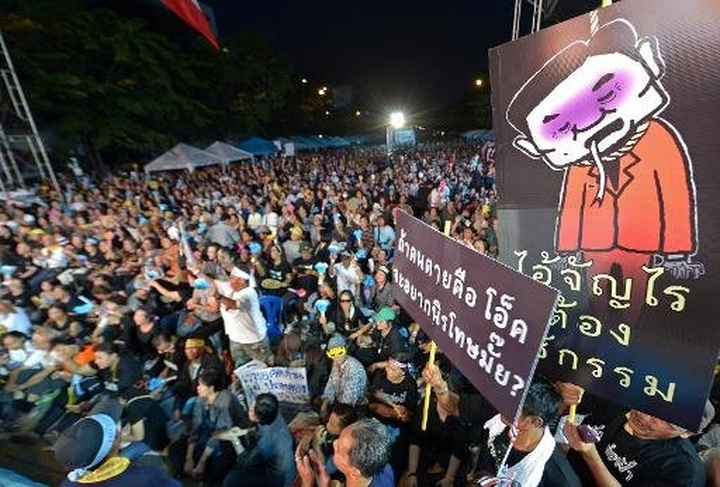 Thai parliament passes controversial political amnesty - 1